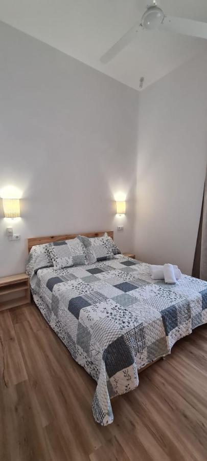 Hostal Andrea Sol Madrid Ngoại thất bức ảnh