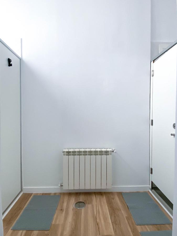Hostal Andrea Sol Madrid Ngoại thất bức ảnh