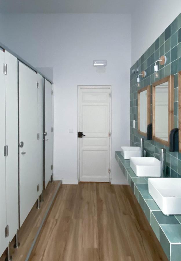 Hostal Andrea Sol Madrid Ngoại thất bức ảnh